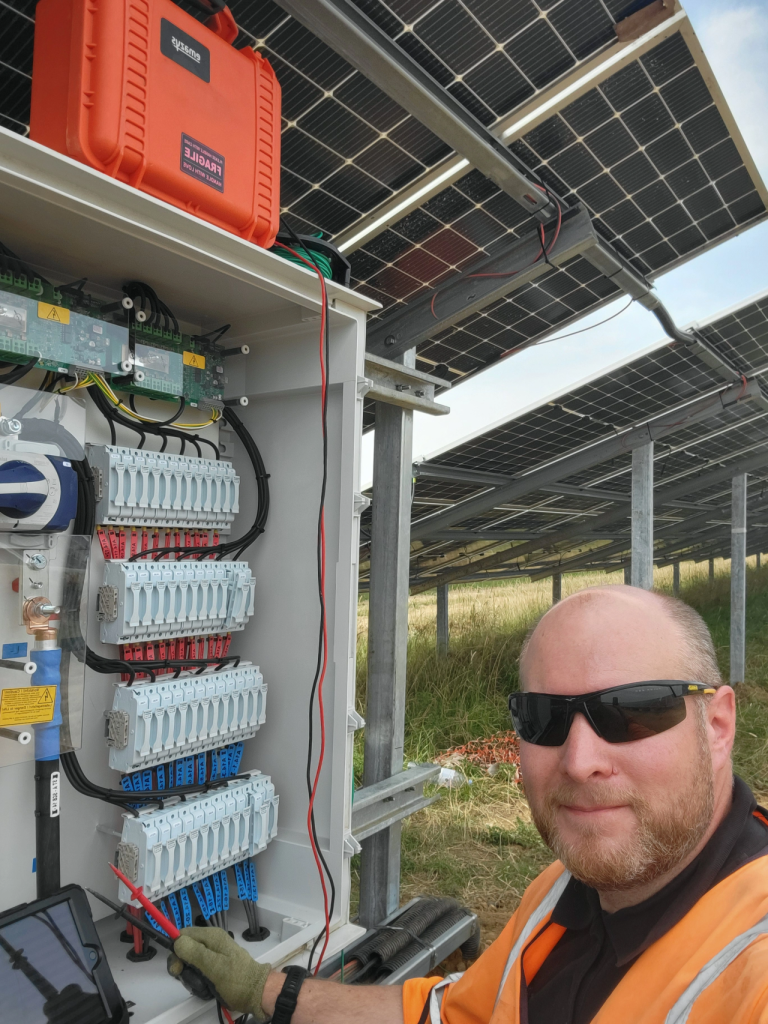 Polygrid Solar Technical Services - UK | Photovoltaic Testers by emazys ...